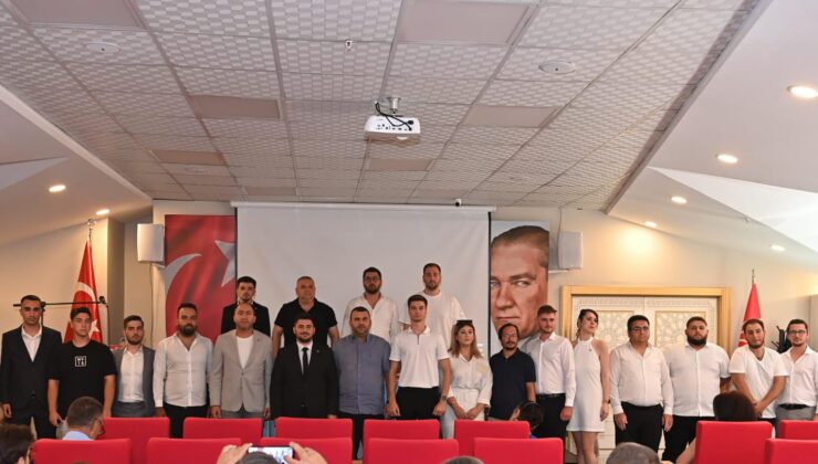 CHP Gençliği Yine Bektaş Aslandaş Dedi