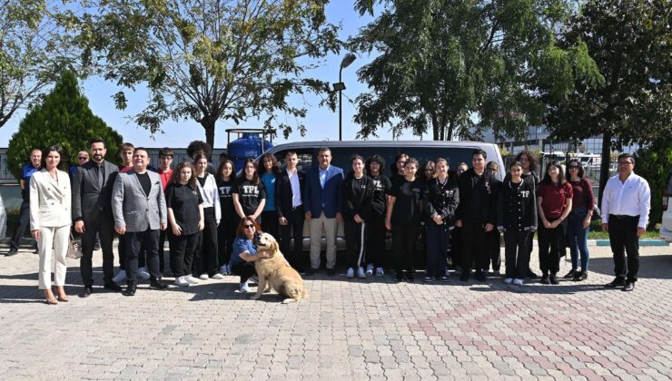 Süleymanpaşa Belediyesi Dünya Sokak Hayvanları Gününde Hayvan Severleri Misafir Etti