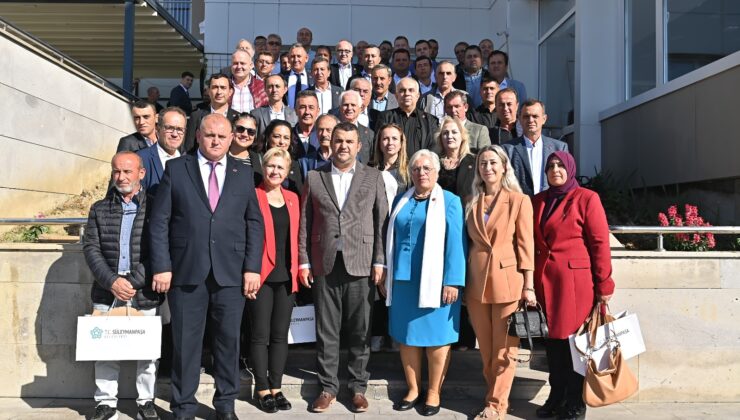 Süleymanpaşa Belediyesinden Muhtarlar Gününe Özel Kahvaltı Programı