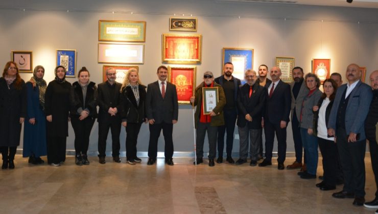 Türk İslam Sanatları Sergisi Büyük İlgi Görüyor