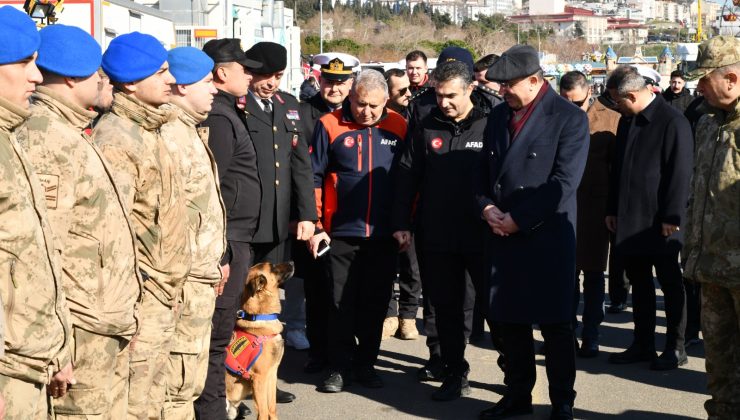 Vali Soytürk Akredite Ekiplerin Malzeme ve Ekipman Sergisi’ni Ziyaret Etti