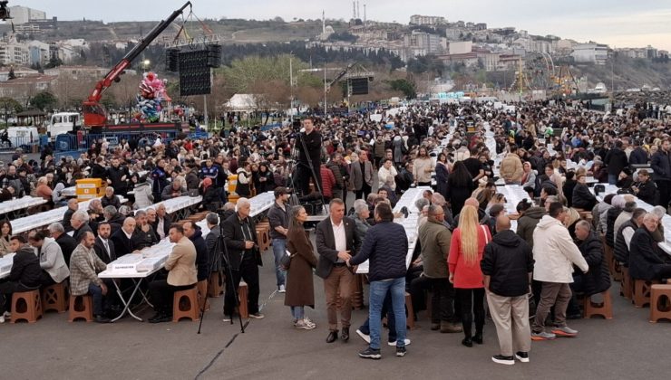 Süleymanpaşa Belediyesi Ders Verdi; “Halk İftarı Böyle Olur”