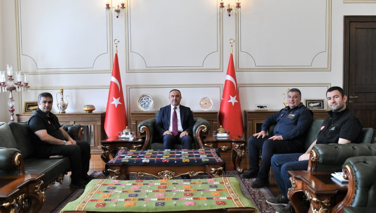 Deprem Risk Azaltma Genel Müdürü Tatar Vali Soytürk’ü Ziyaret Etti