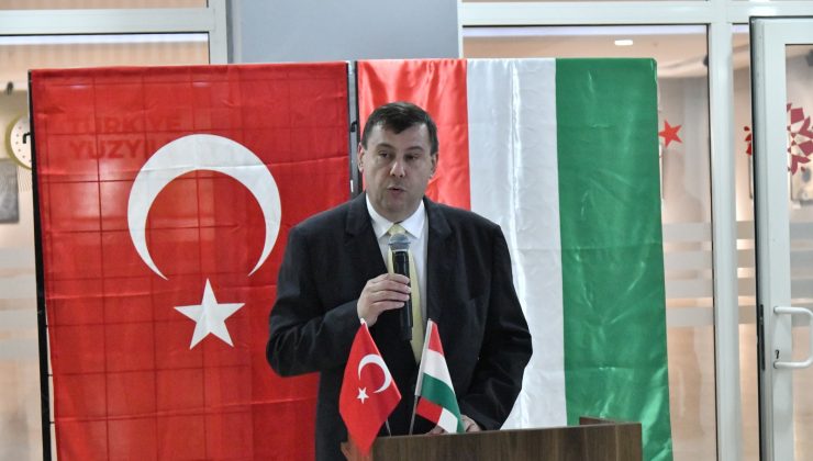 Vali Soytürk Macar Sanatçının Sergi Açılışına Katıldı