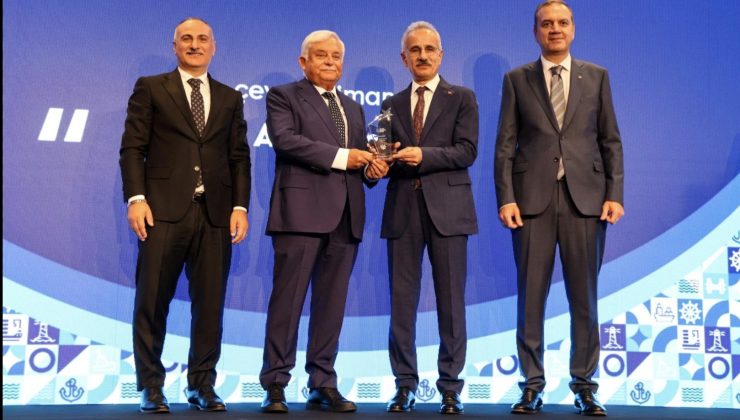 Asyaport’a “En Çevreci Liman” Ödülü — Bakan Uraloğlu: “Denizcilikte Yeşil Dönüşümü Destekliyoruz”