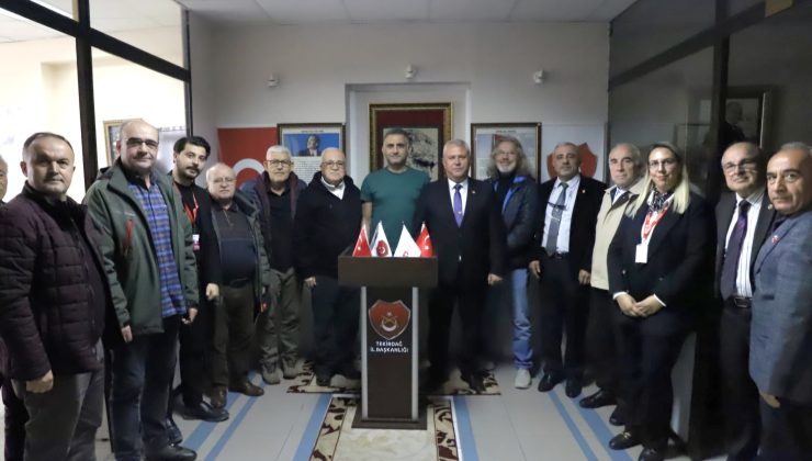 Doç. Dr. Tolga Önder, TEMAD Üyelerini Sindirim Sistemi Kanserleri Hakkında Bilgilendirdi.