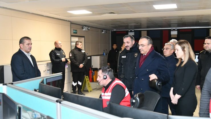 Vali Soytürk 112 Acil Çağrı Merkezi Müdürlüğünü Ziyaret Etti