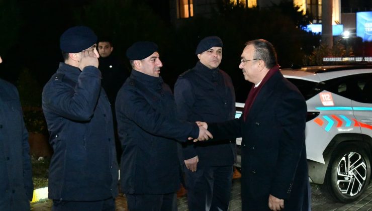 Vali Soytürk 2025 Yılının Son Gününde Görevi Başında Bulunan Jandarmaları Ziyaret Etti