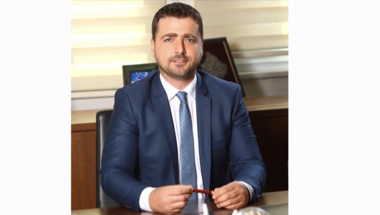 Şarköy Belediyesi Sevgililer Günü’ne Özel Çalışmasıyla Fark Yarattı