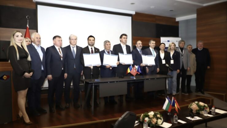 Çorlu’da Uluslararası İnovasyon Forumu Düzenlendi