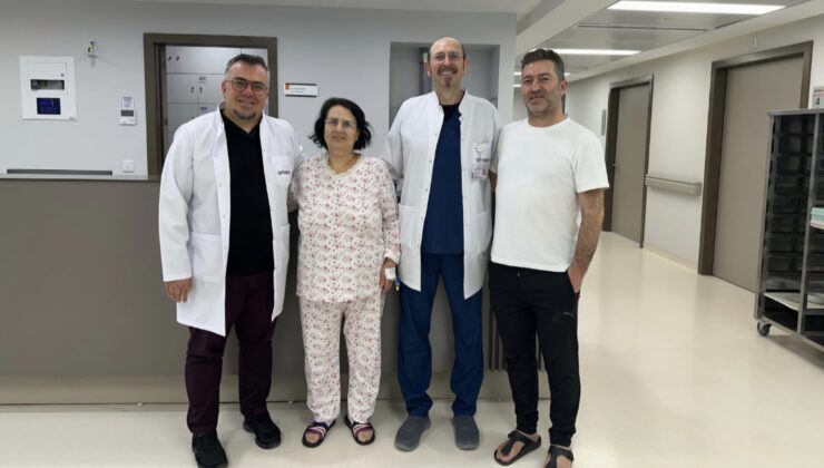 75 Yaşındaki Hastaya Uyanık Omurga Cerrahisiyle Başarılı Tedavi