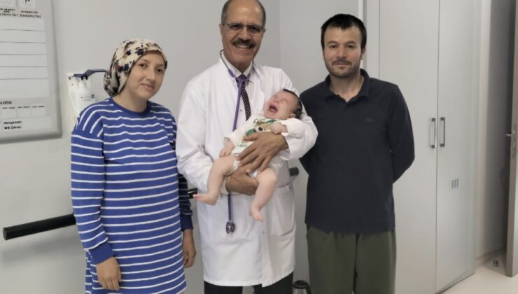 Bağırsak Tıkanıklığı Geçiren 3 Aylık Bebek Sağlığına Kavuştu